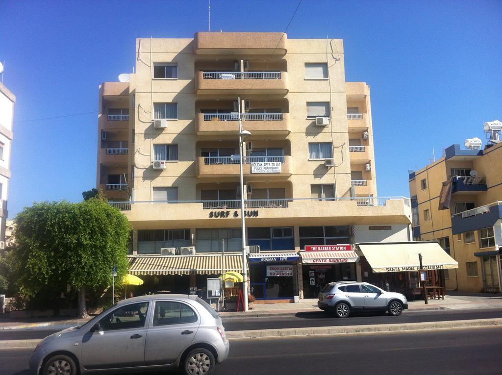 Surf & Sun Holiday Apartments Limassol Exteriör bild