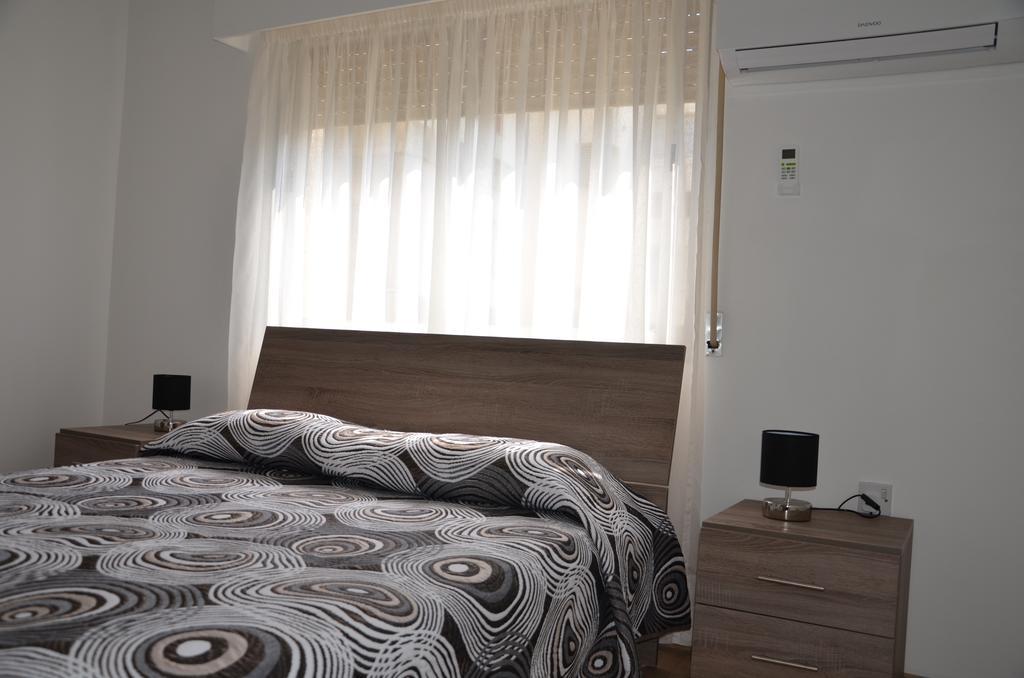 Surf & Sun Holiday Apartments Limassol Exteriör bild